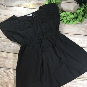 Motherhood Maternity Black Top w/ Eyelet Detail M